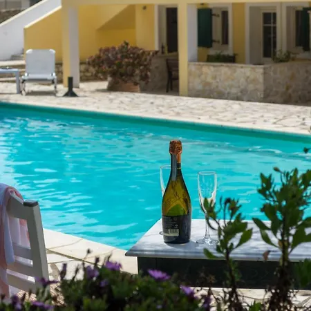 Villa Elaia Suites & Apartments No.7 Gaios Buitenkant foto