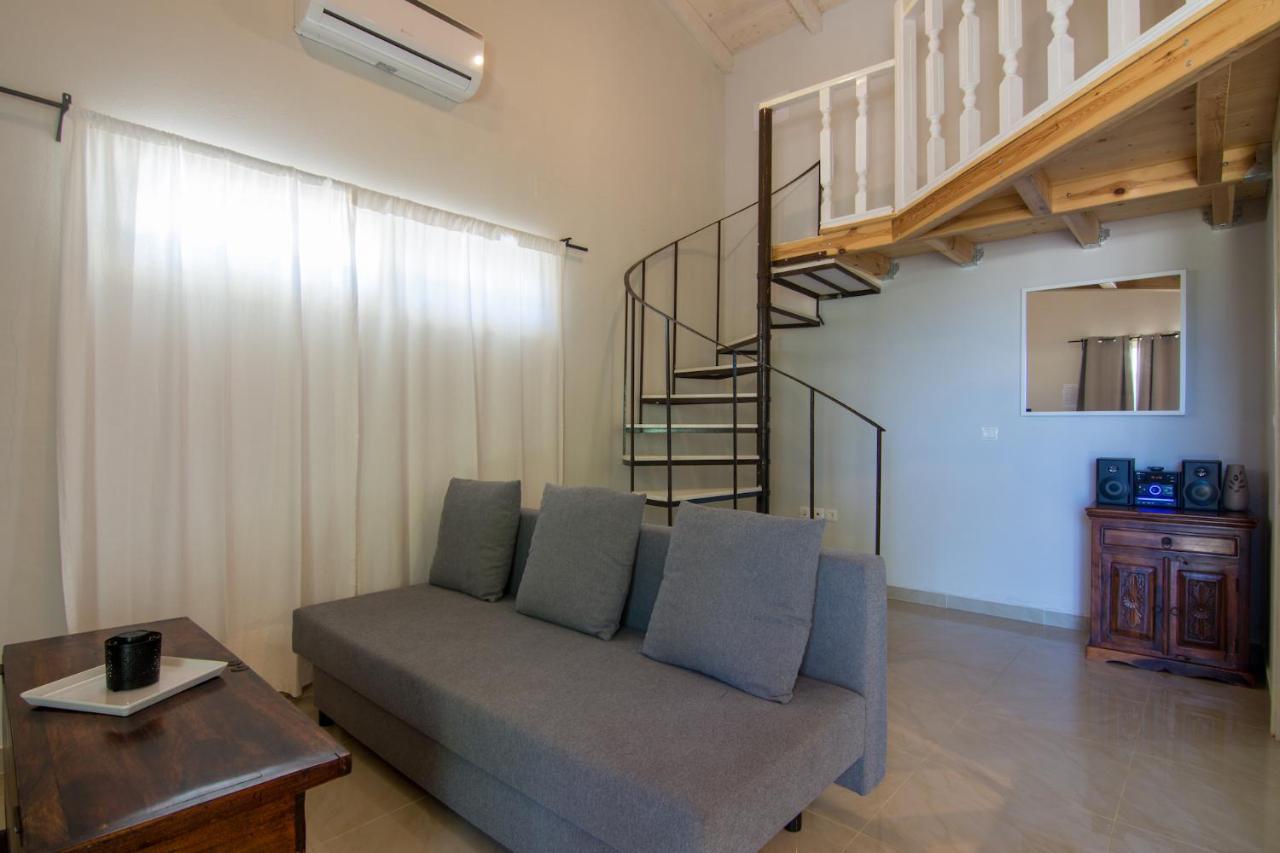 Apartment Elaia & No.7